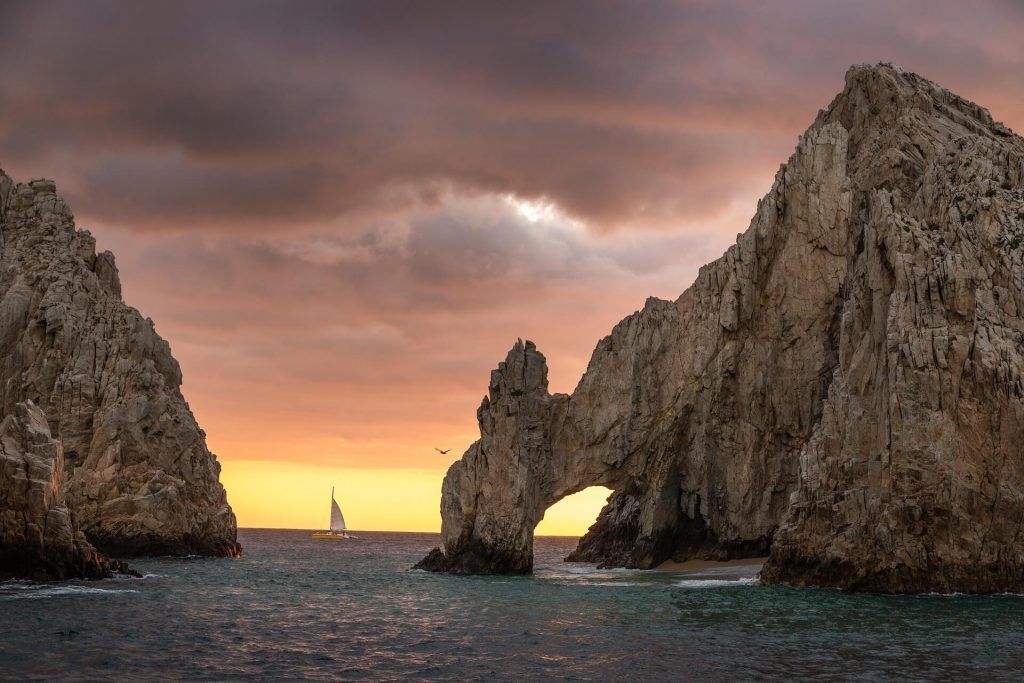 [UPDATED] TOP 16 THINGS TO DO IN CABO SAN LUCAS (GUIDE)